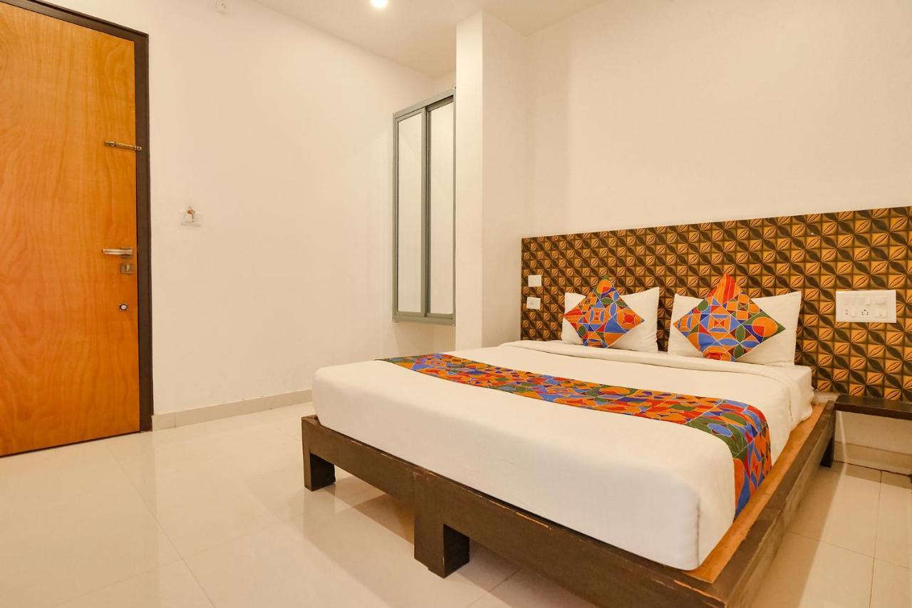 Fabexpress Krishna Suites Mysore Εξωτερικό φωτογραφία