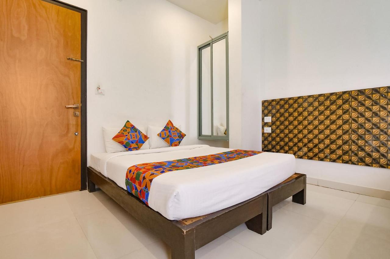 Fabexpress Krishna Suites Mysore Εξωτερικό φωτογραφία